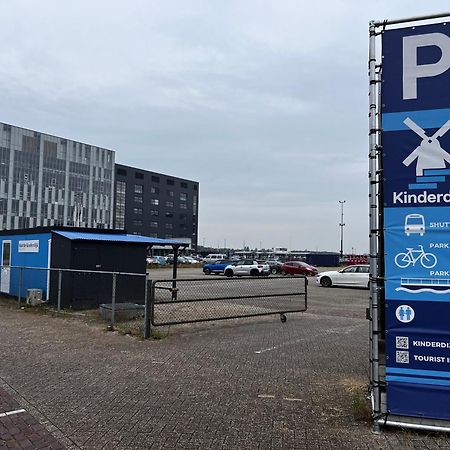 B&B Appartement Rebel And Moon In Het Centrum Van Alblasserdam ภายนอก รูปภาพ